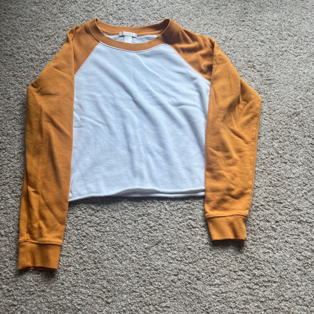 Cropped forever 21 crew neck